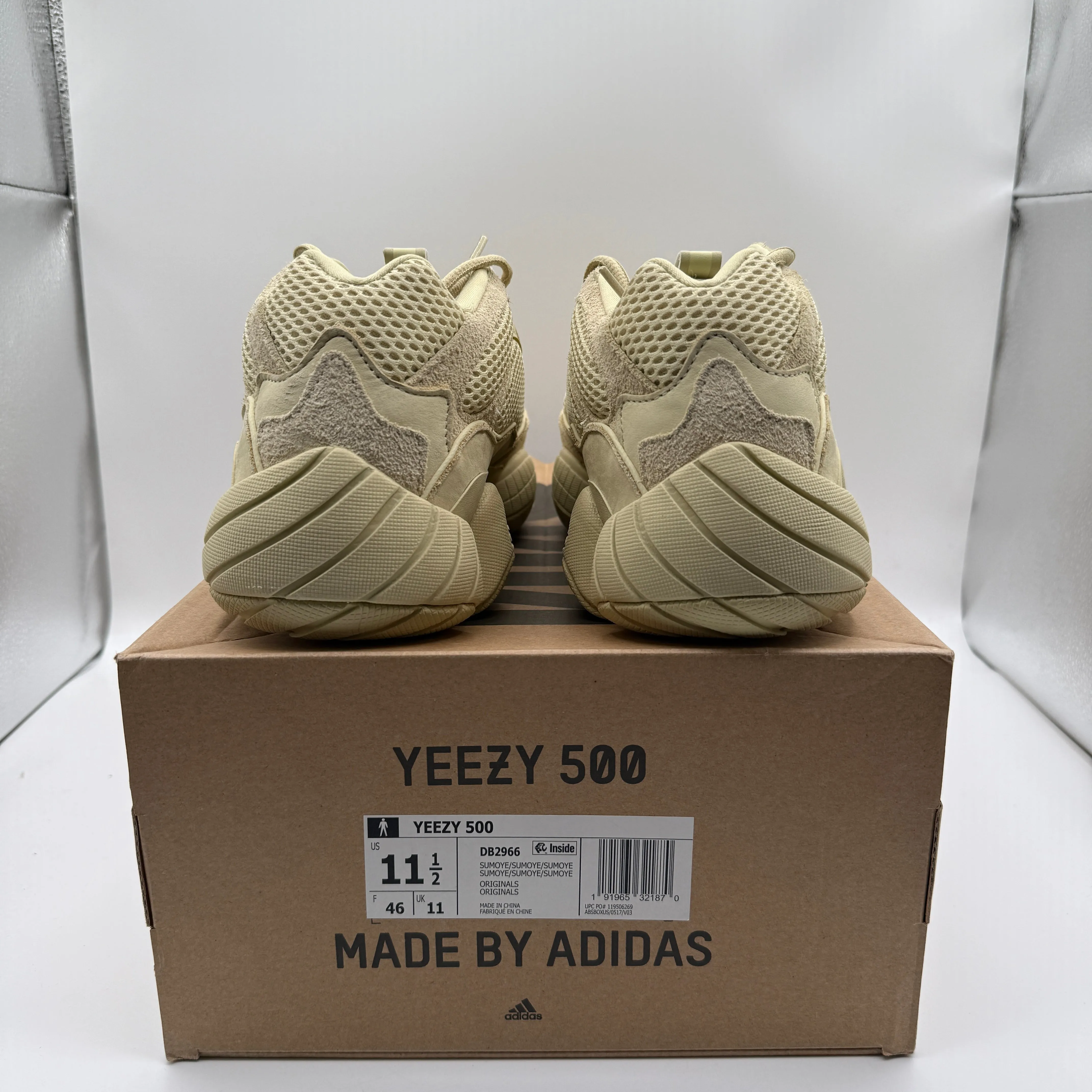 adidas Yeezy 500 Super Moon Yellow *pre-owned* (SIZE 11.5)