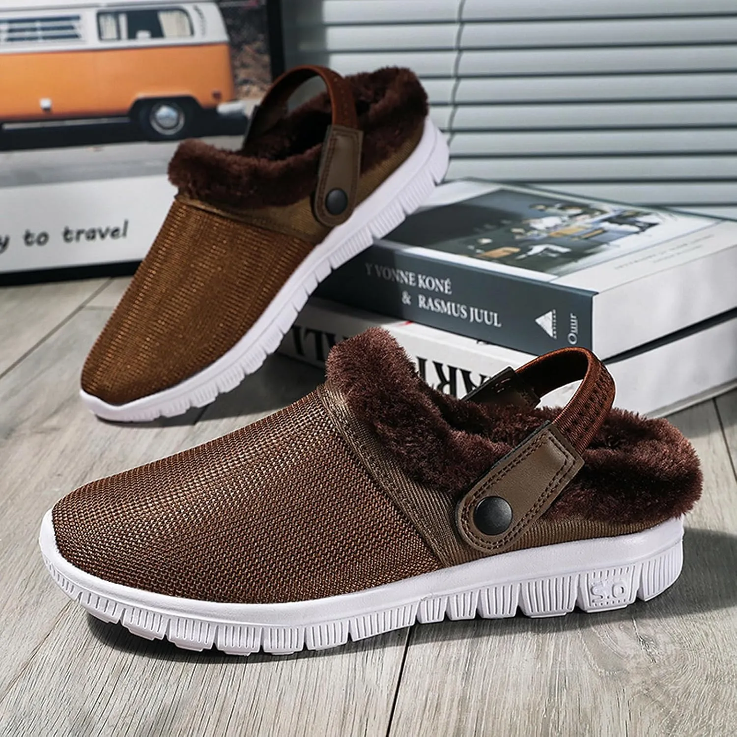 CERYTHRINA Men's Women's Fur Lined Clogs Warm Winter Garden Shoes Indoor Outdoor Slip-on Walking Slippers