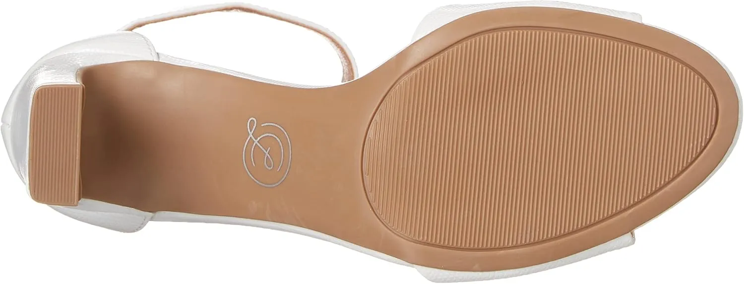 Chinese Laundry Women's Raisie Vinyl Heeled Sandal