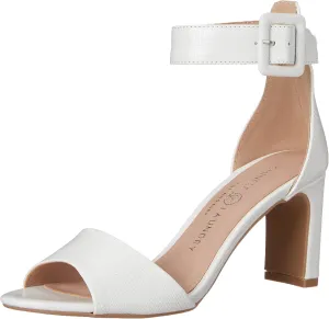 Chinese Laundry Women's Raisie Vinyl Heeled Sandal