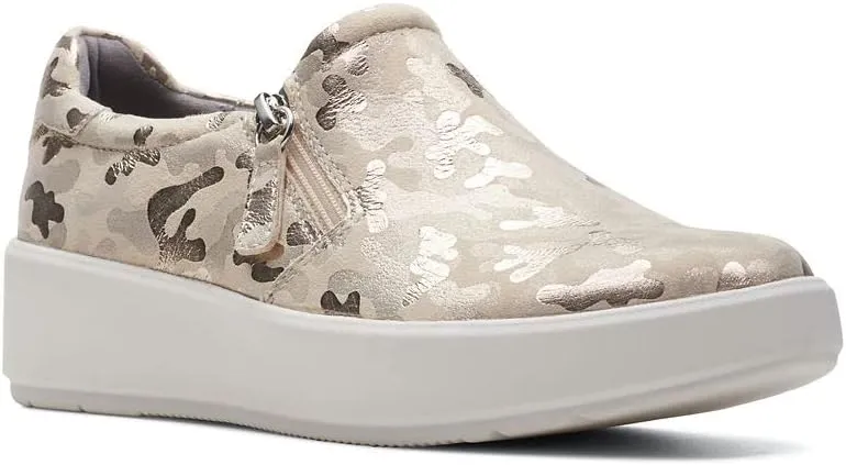 Clarks Layton Step Women's Slip On 7.5 C/D US Ivory