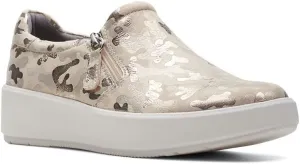 Clarks Layton Step Women's Slip On 7.5 C/D US Ivory