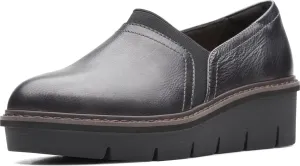 Clarks Women's, Airabell Mid Slip-On Gunmetal
