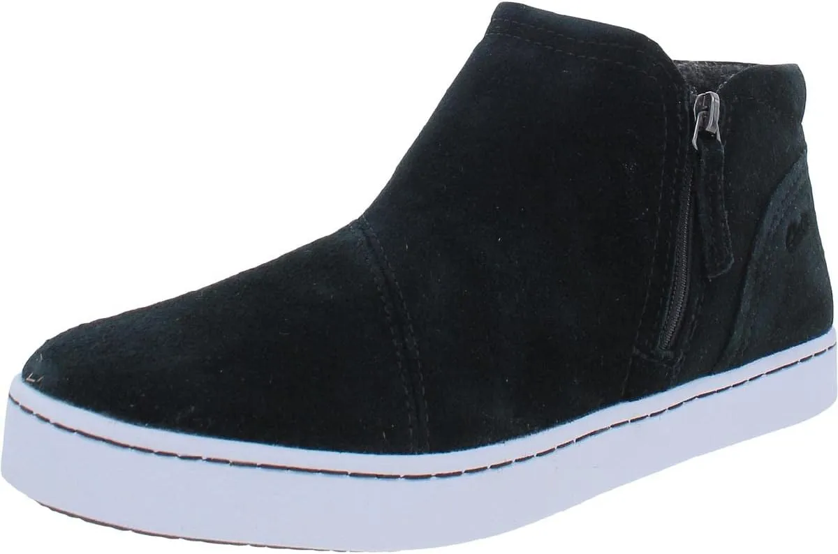 Clarks Womens Suede Slip On Casual and Fashion Sneakers Black 9.5 Medium (B,M)