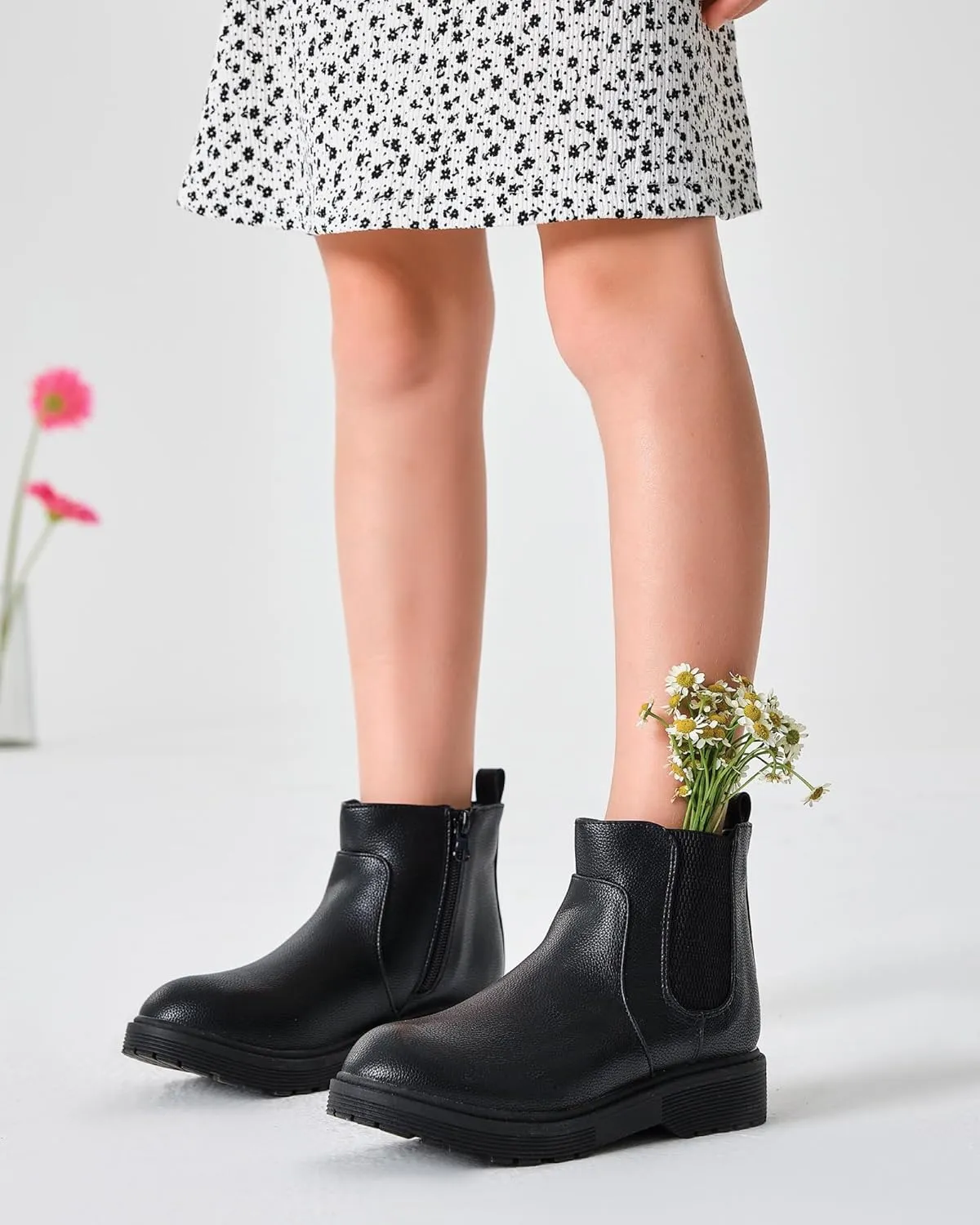 Coutgo Girls Kids Lug Sole Ankle Boots Side Zip Chunky Low Heel Slip On Winter Casual Chelsea Booties Shoes