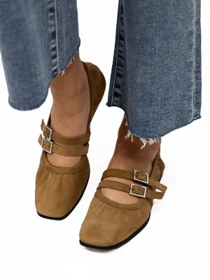CRYSTAL GEMINI FLAT in Burnt Caramel