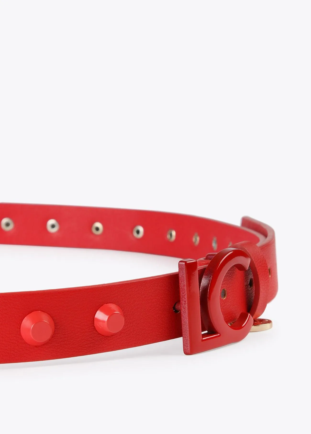 Flat studded belt