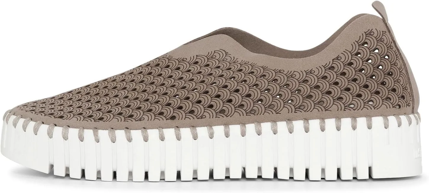 Ilse Jacobsen HORNBAEK Women's Tulip 3373 Platform | Slip-On | Low-Top