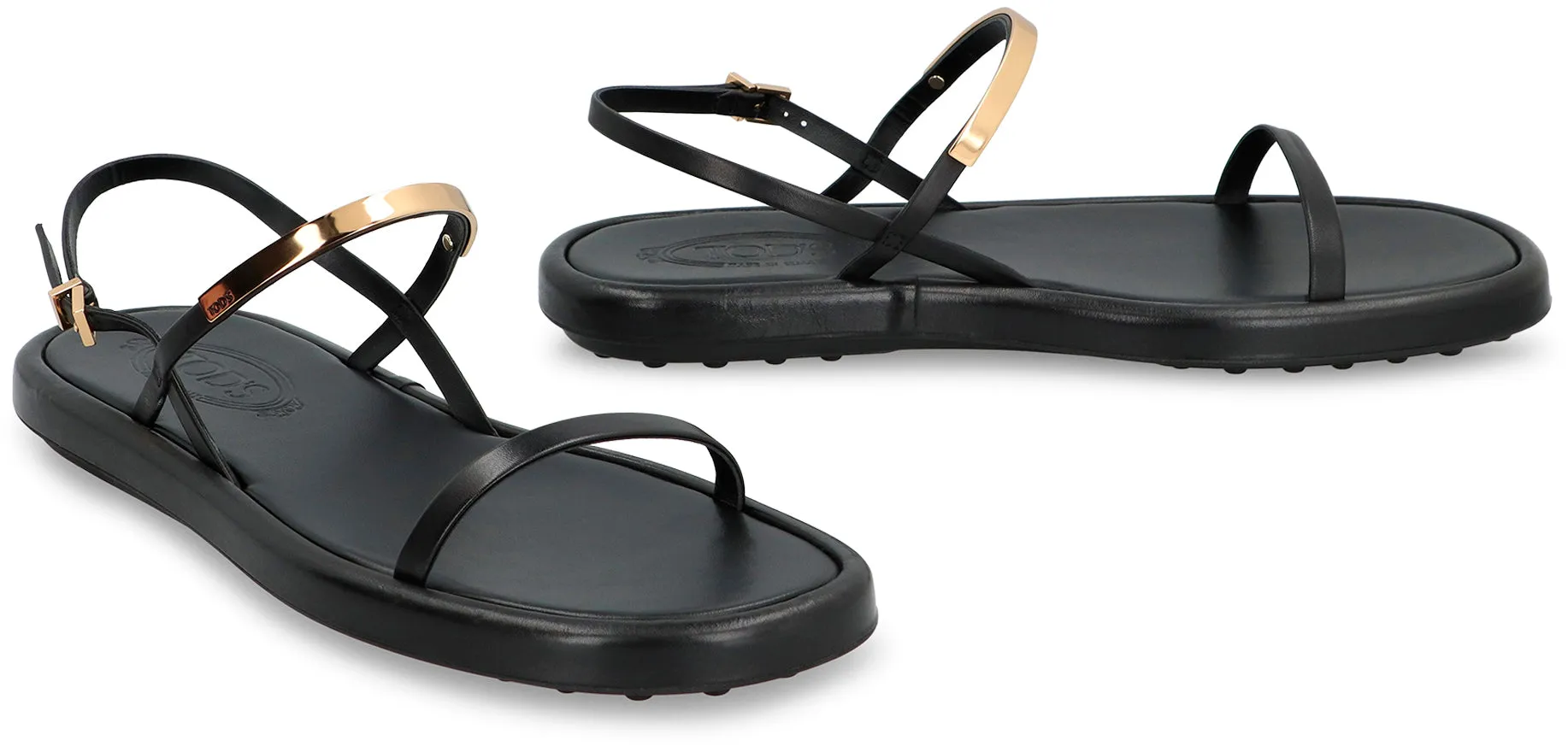 Leather flat sandals