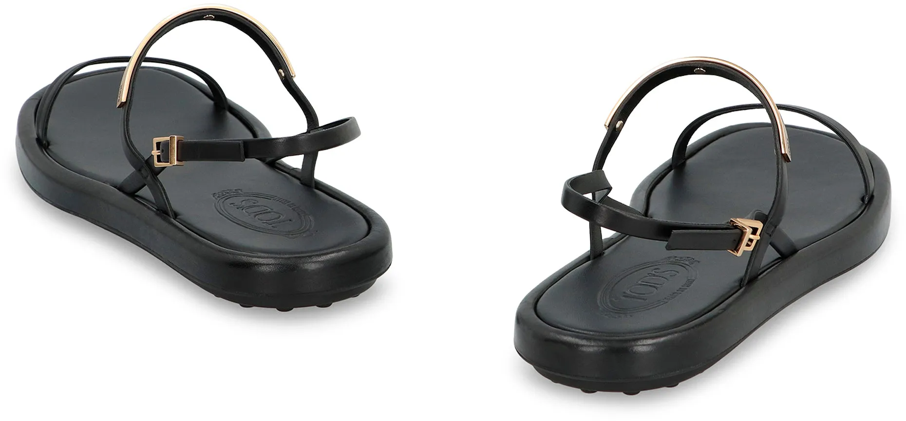 Leather flat sandals