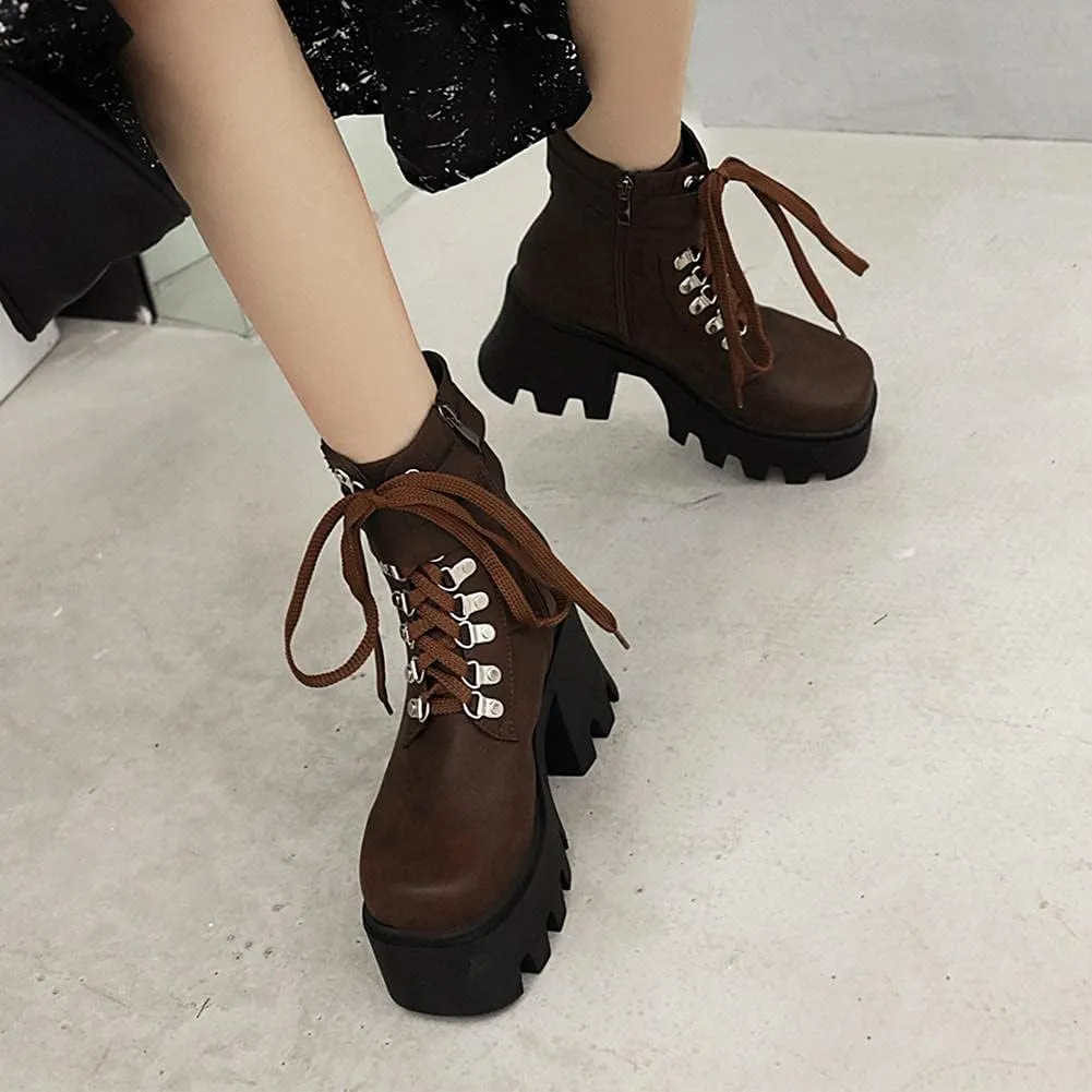mikarka Fashion Gothic Platform Combat Ankle Boots for Women, Zipper Chunky High Heel Studded Buckle Chain Motorcycle Riding Short Booties