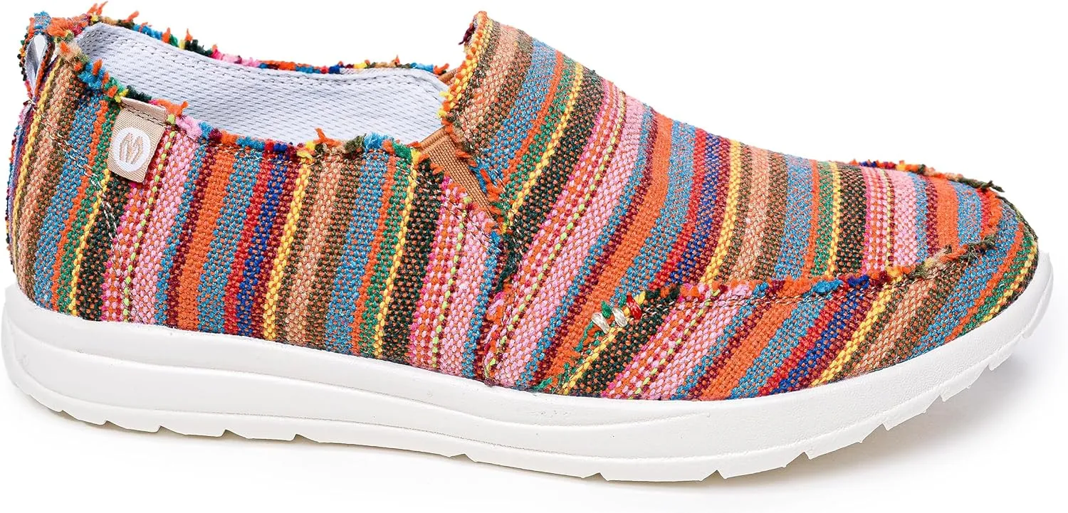 Minnetonka Women's Expanse Slip-On