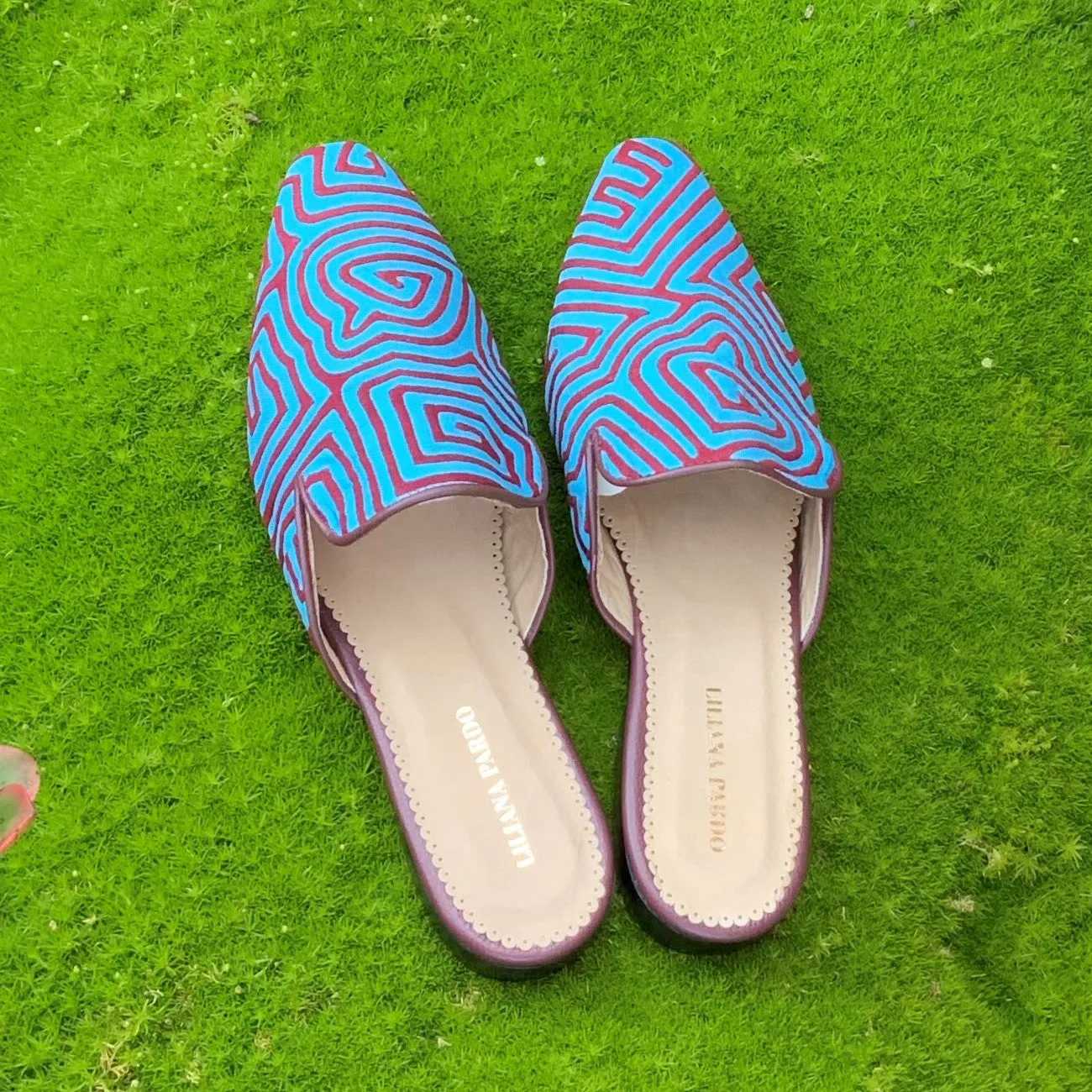 Mola Mules Blue/Wine Size 38 Flat