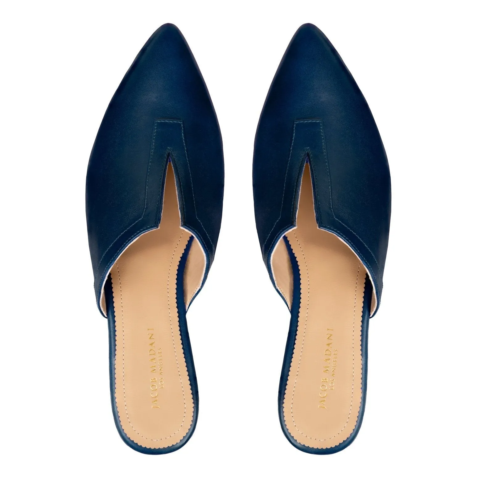 Pointy-toe Flat Mule in Calfskin with Slit