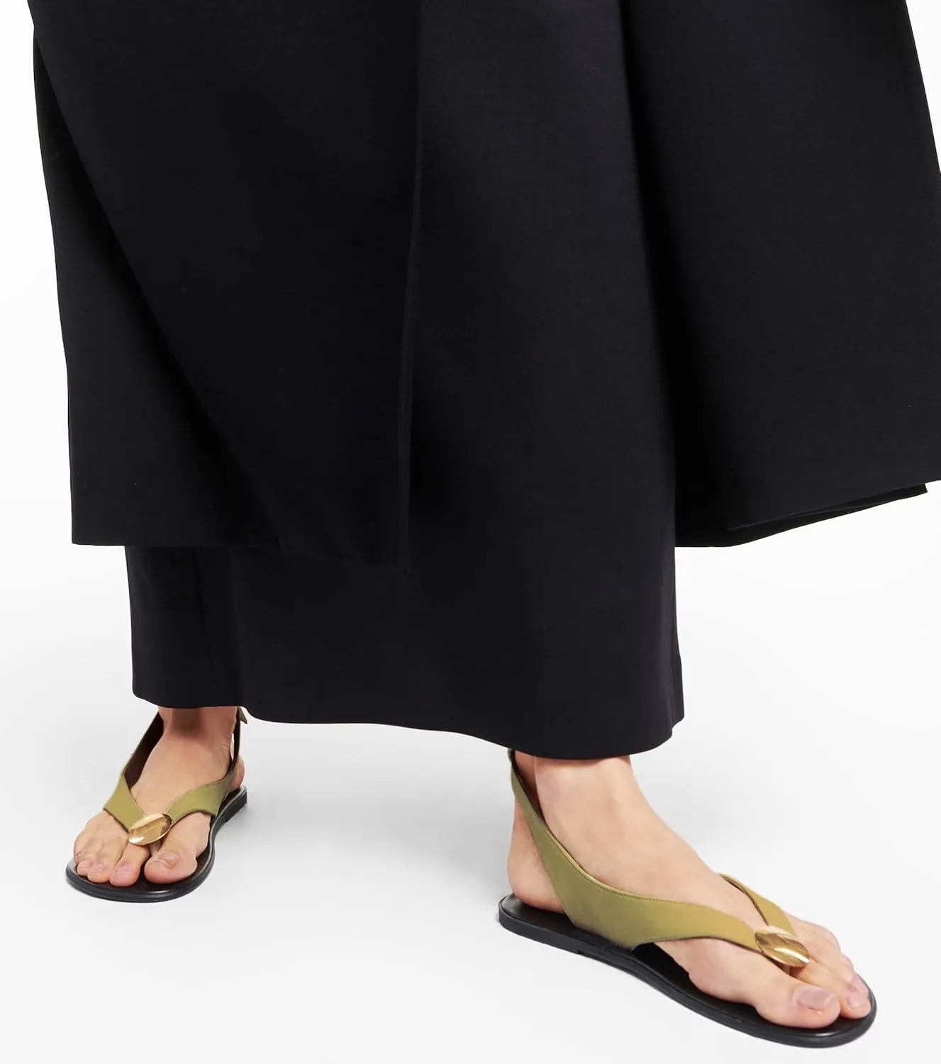 Suede Flat Sandals for Women Cute Ankle Strappy Thong Sandals Ladies Summer Dress Flip Flops with Metal Circular