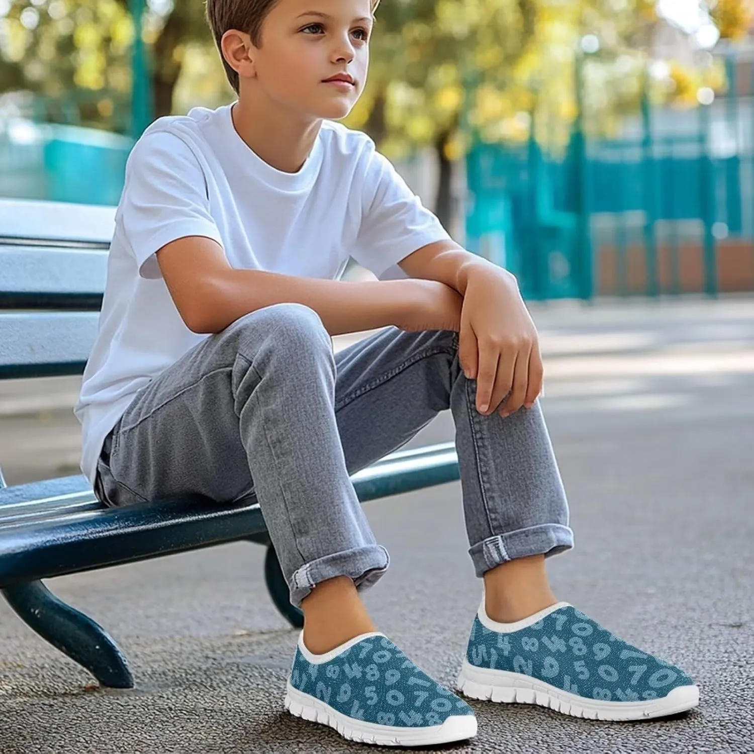 TODIYADDU Kids Running Shoes Slip On Tennis Shoes Boys Girls Lightweight Mesh Trendy Sports Sneakers, White