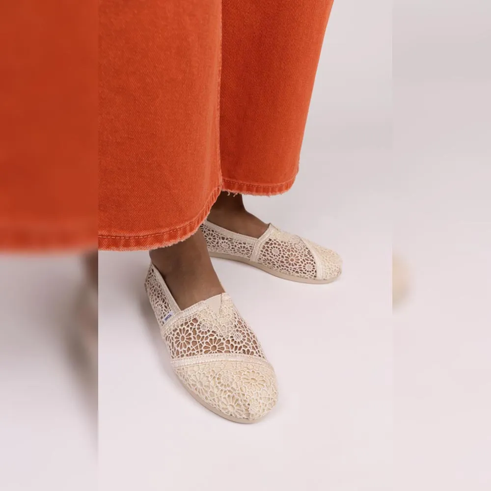 Toms Alpargata Women's Moroccan Crochet Slip On