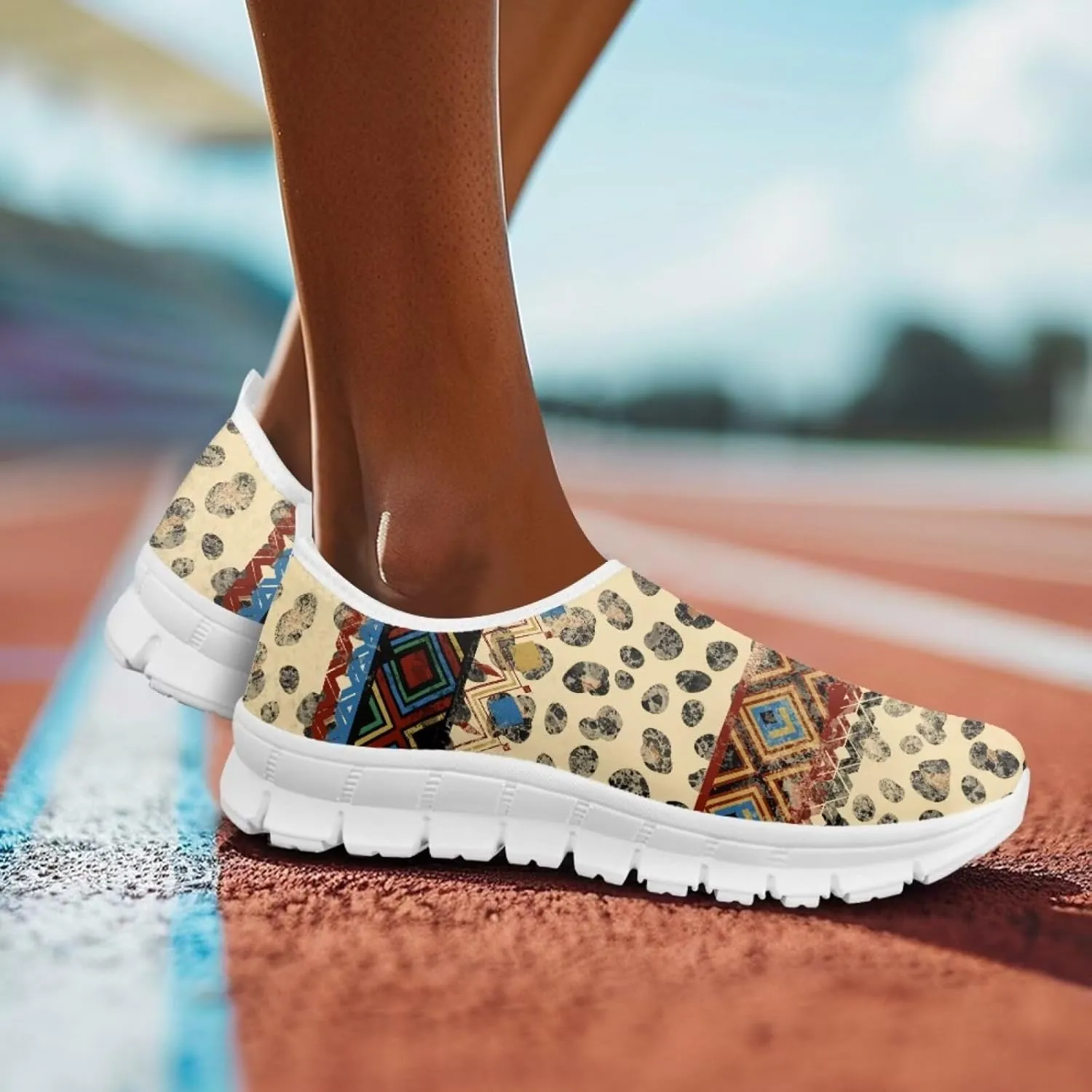 Womens Walking Shoes Tribal Animals Print Men Breathe Mesh Running Shoes Sock Sneakers Slip On Fashion Non Slip Tennis Sneakers