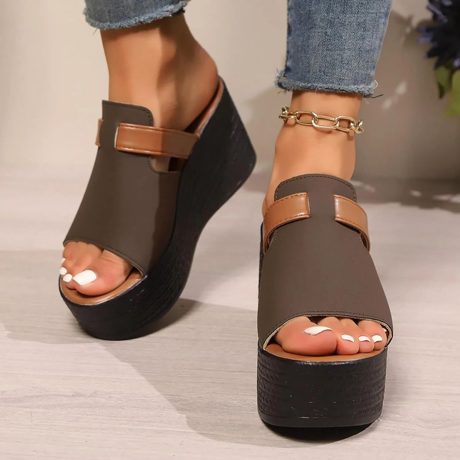 ZSpzx Summer Platform Sandals for Women 2025,Peep Toe Cutout Wedge Slip On Sandal Ladies Orthopedic Comfortable Non Slip Dressy Slides Wide Width Orthopedic Shoes for Daily Wear Indoor Outdoor