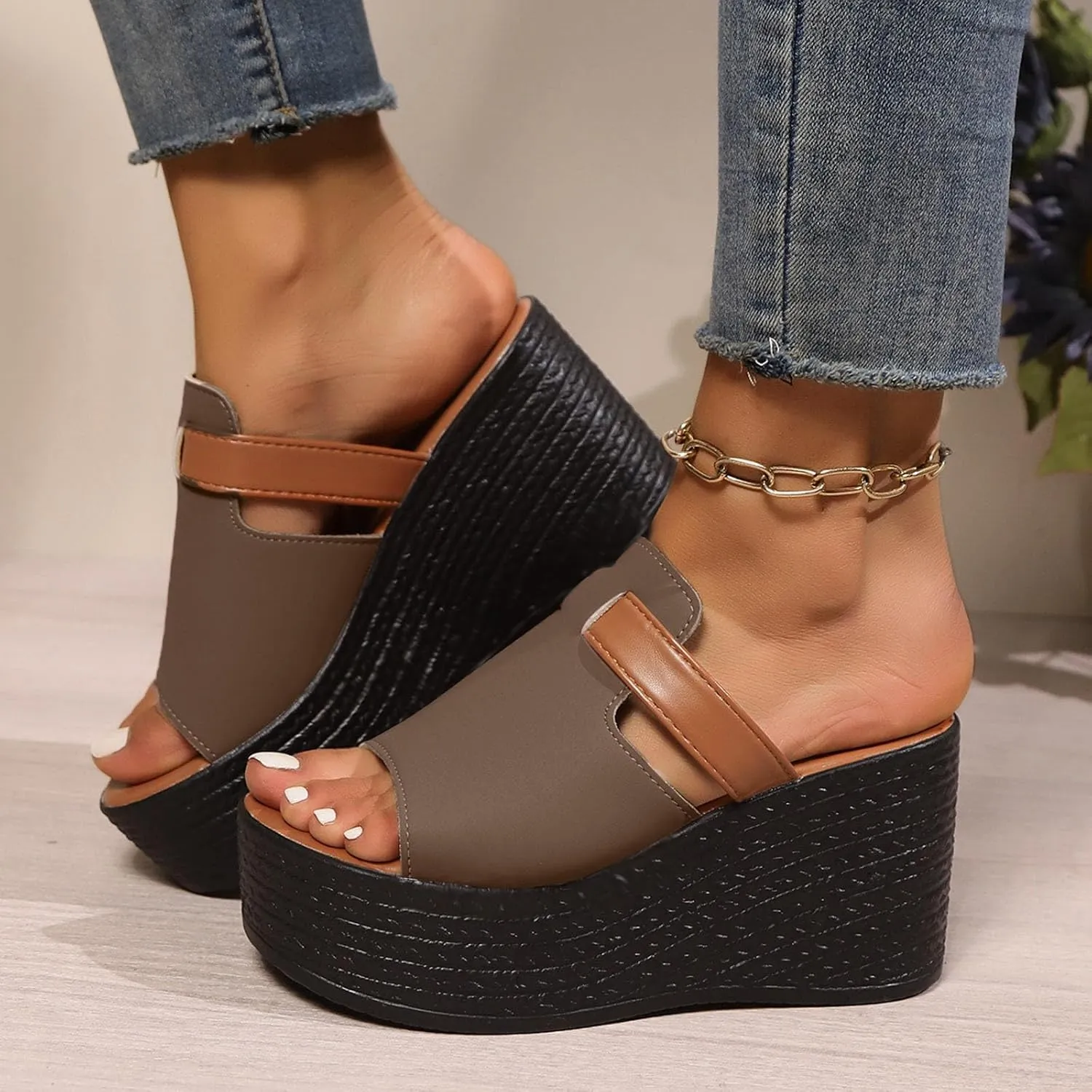ZSpzx Summer Platform Sandals for Women 2025,Peep Toe Cutout Wedge Slip On Sandal Ladies Orthopedic Comfortable Non Slip Dressy Slides Wide Width Orthopedic Shoes for Daily Wear Indoor Outdoor